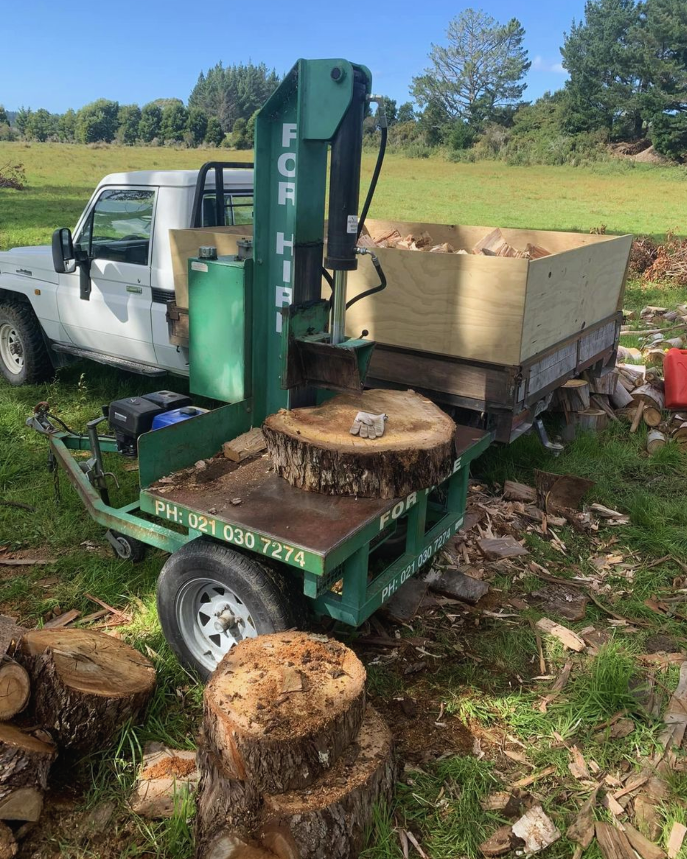 Golden Bay Logsplitter hire half and full days